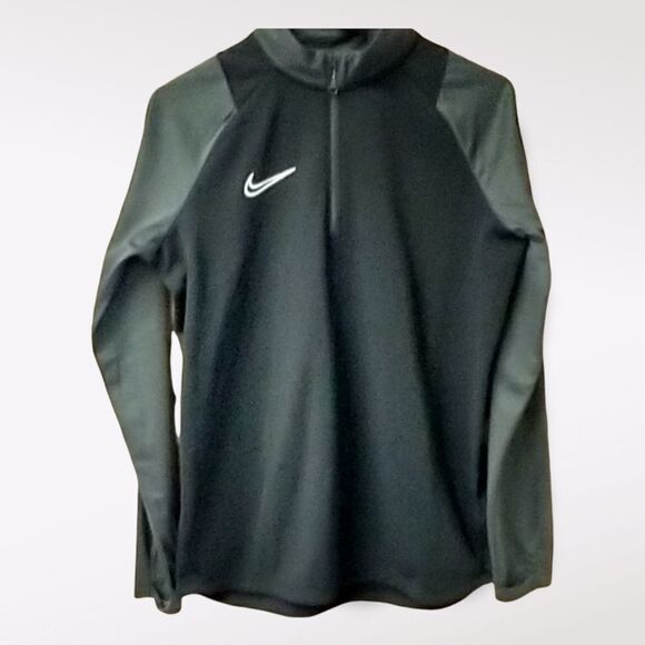 NIKE Women's Athletic Black & Gray 1/2 Zip Pullover With Dri-Fit - Picture 13 of 15